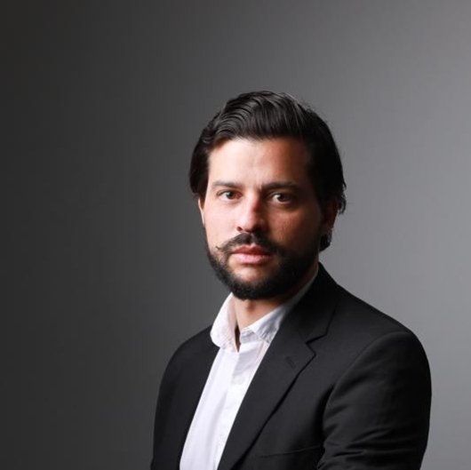 Dr. Gabriel Bettencourt