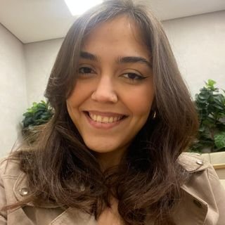 Dra. Gabrielle Cristine Rodrigues de Oliveira