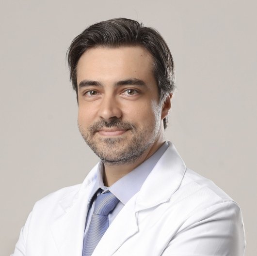 Dr. Lenine Botigelli