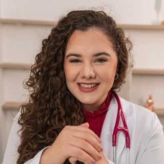 Dra. Michele Carvalho