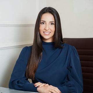 Dra. Yara Souza Oliveira