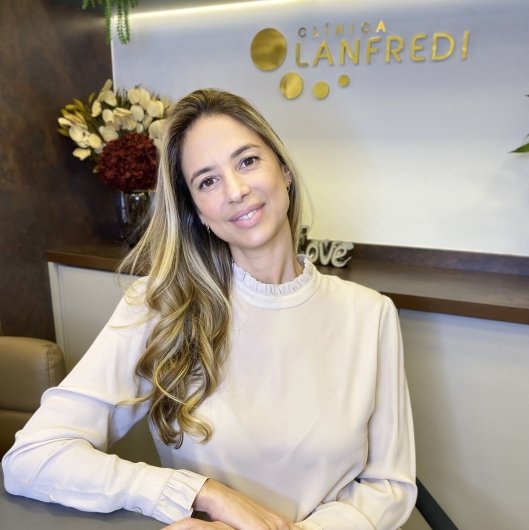 Dra. Fabiola Bernardeli Lanfredi