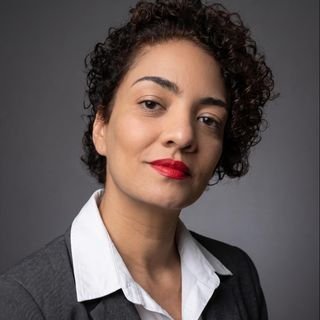 Dra. Naiara Silveira Marques