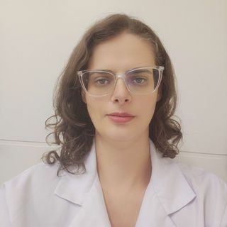 Dra. Daniela Soares de Brito