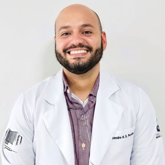 Dr. Alexandre Henrique Santos Pereira