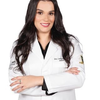Dra. Larissa Cardoso Pinto