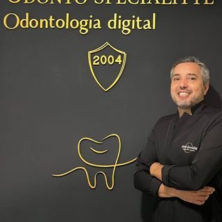 Dr. André Monteiro Barboza .