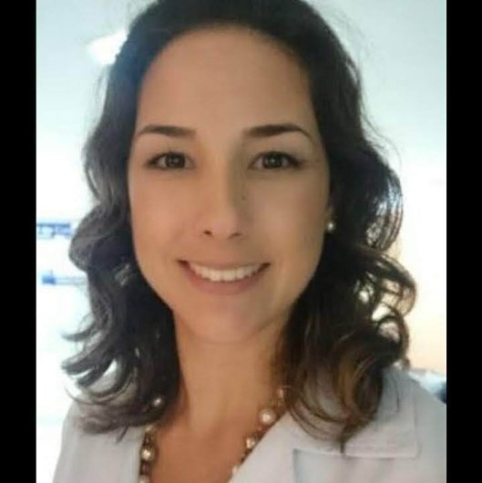 Dra. Flaviana Busignani Da Silva