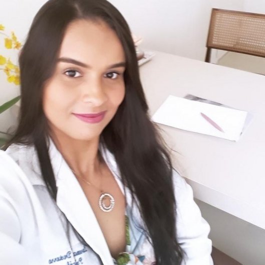 Dra. Lorena Desterro