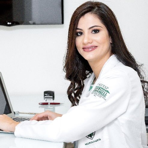 Dra. Luciana Alves Oliveira Silva