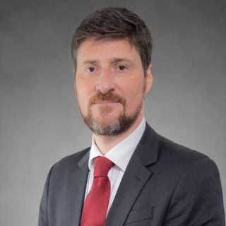 Dr. Lucas Bevilacqua Alves Da Costa