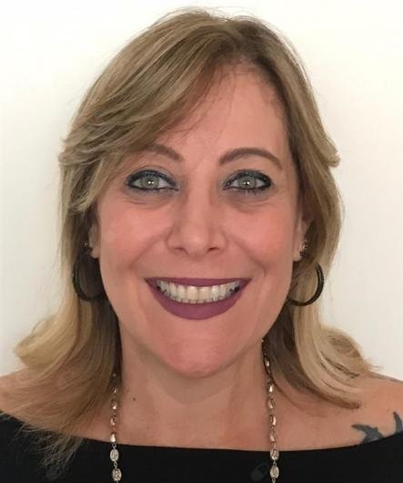 Dra. Carla Marino