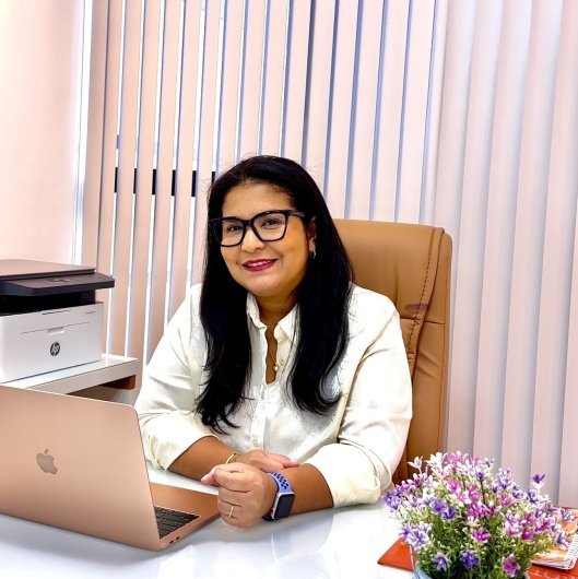 Dra. Andresa Moraes