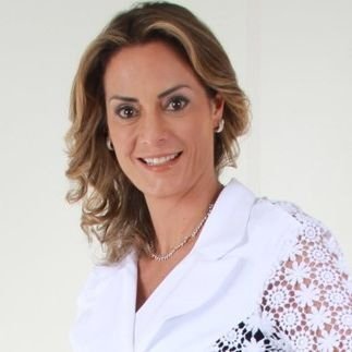 Dra. Andrea Marim
