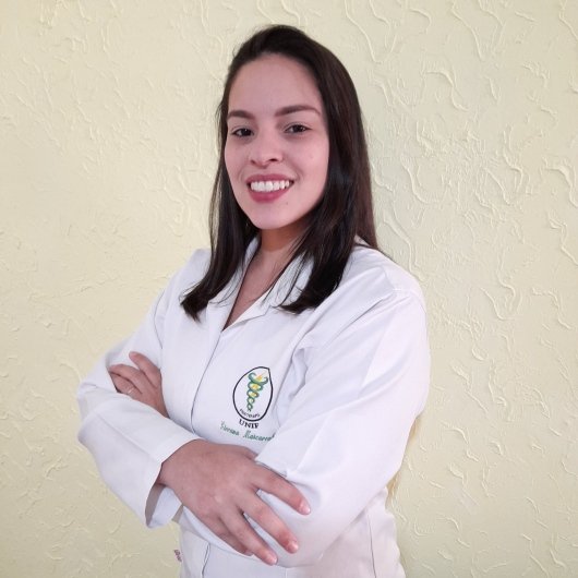 Dra. Giovana Mascarenhas