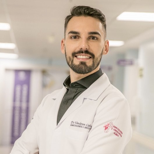 Dr. Vanderson Cabral