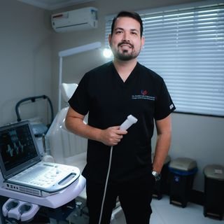 Dr. André Luiz Ribeiro Gomes Capaverde