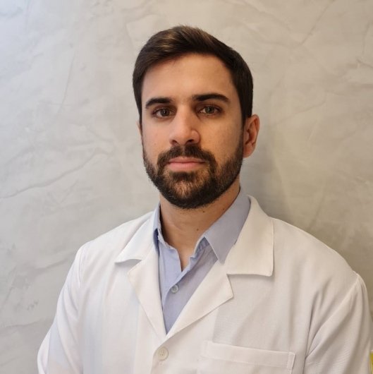 Dr. Henrique Sivini