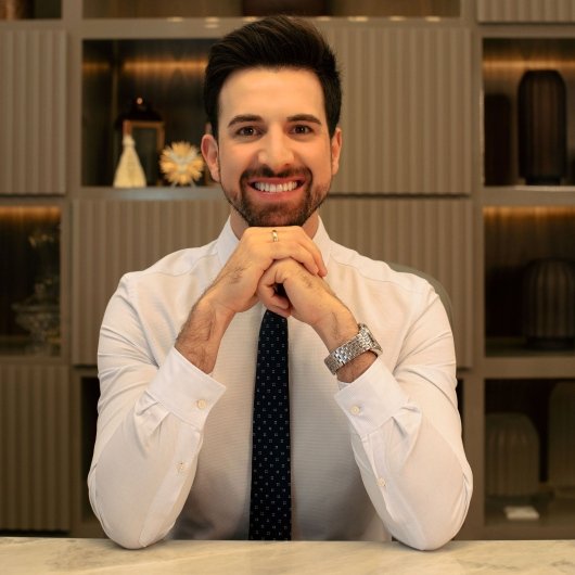 Dr. Geison Prado