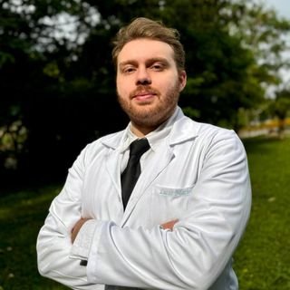 Dr. Lucas Maciel Borges
