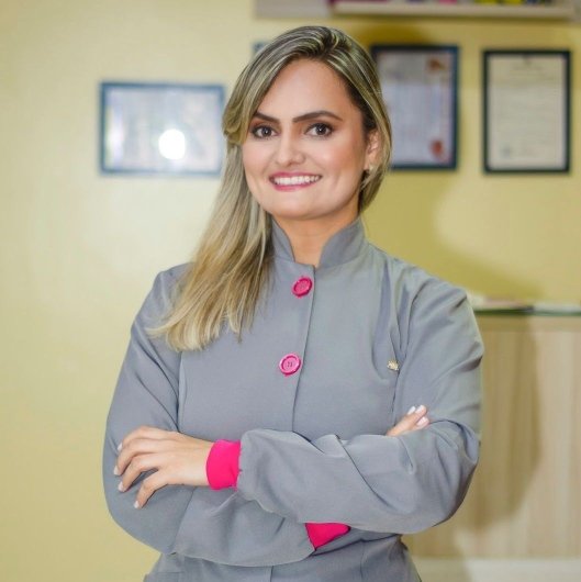 Dra. Mariana Pereira de Oliveira