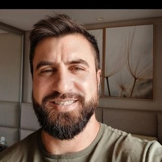 Dr. Leonardo de Lima Leite