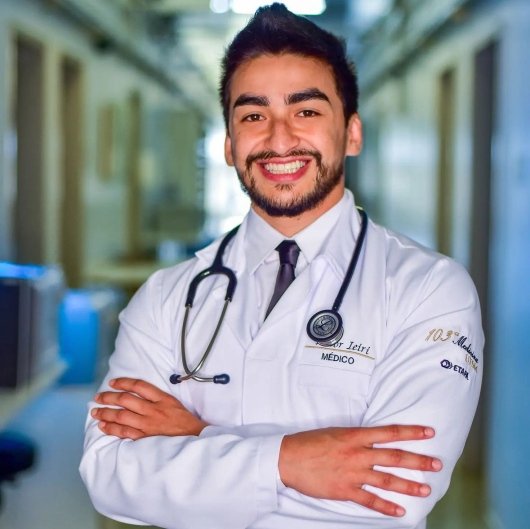 Dr. Victor Ieiri De Oliveira