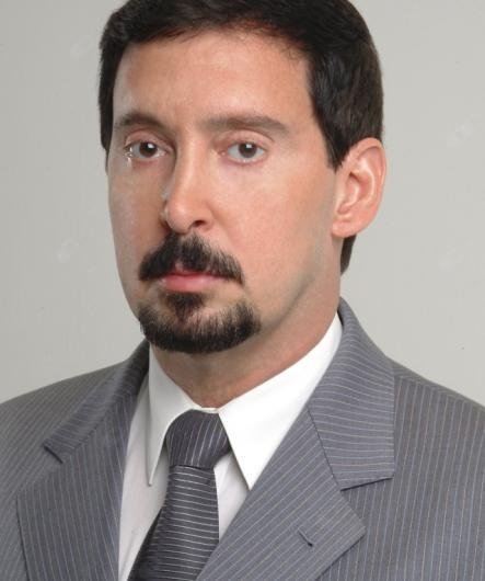 Dr. Edson Credidio