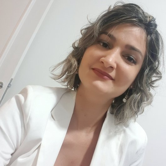 Dra. Andrea Diniz Nascimento
