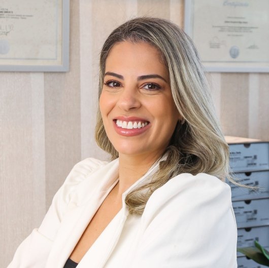 Dra. Fernanda Piassi