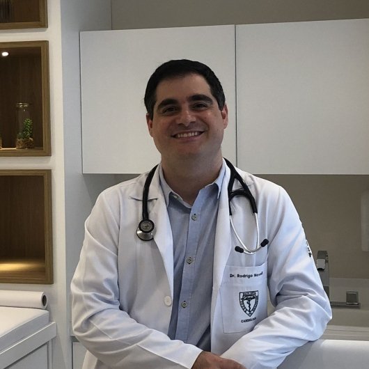Dr. Rodrigo Novelli