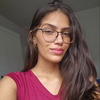 Dra. Hanna Souza