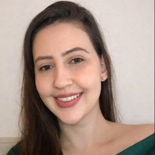 Letícia de Resende Abagge
