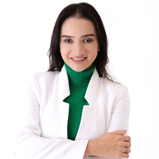 Dra. Thainá Soares Miranda Silva