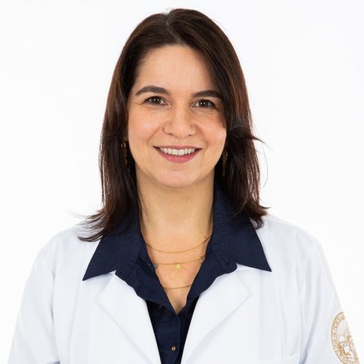 Dra. Patrícia Soares de Souza