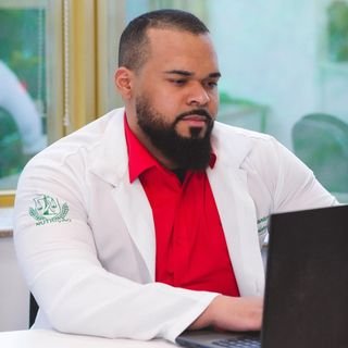 Dr. Bruno Santos