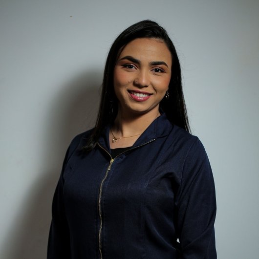 Dra. Andressa De Oliveira Osmir