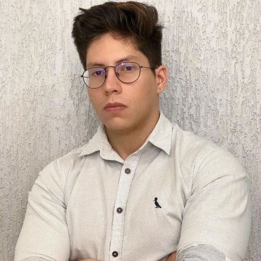 Dr. Felipe Maia