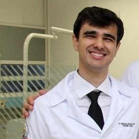 Dr. Matheus Bronetti da Silva