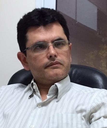 Dr. Marcelo Lucio de Lima