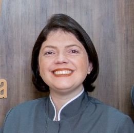 Dra. Michelle Machado Leser