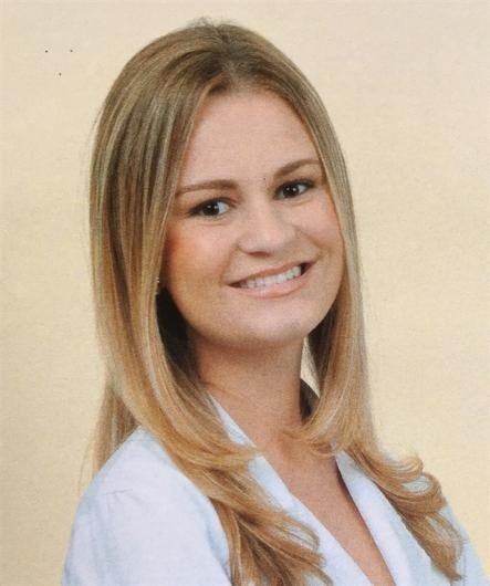 Dra. Luciana Luz Soares