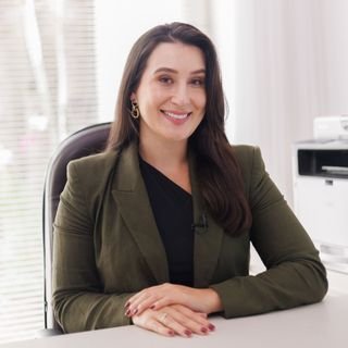 Dra. Giulia Moraes Kloster