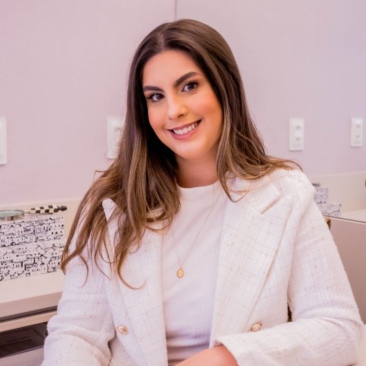 Dra. Gabriela Peixoto