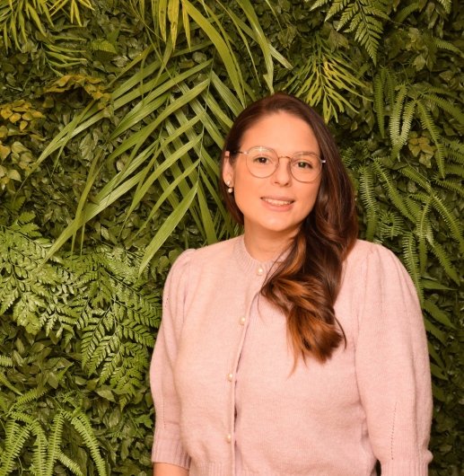 Dra. Marcela de Oliveira Costa Ximenes