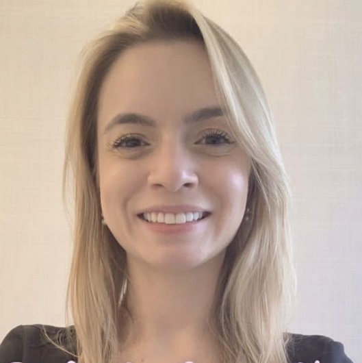 Dra. Rafaela Carvalho Jorge
