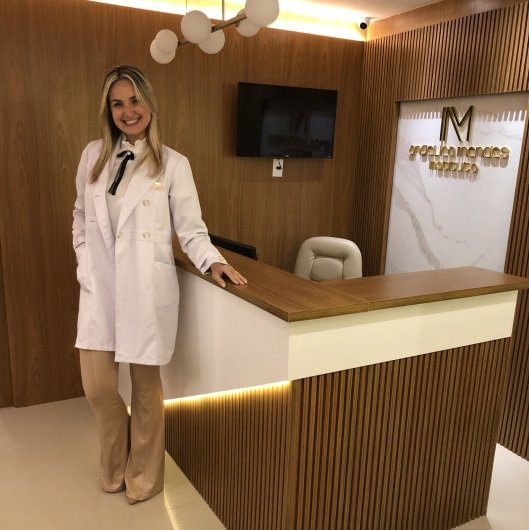 Dra. Angélica Mendes