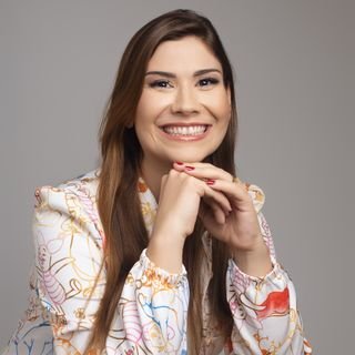 Dra. Amanda Mariana N. P. Leite