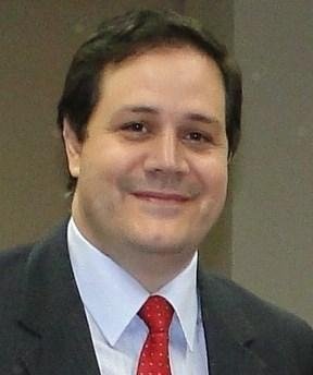 Dr. Marcelo Lacativa