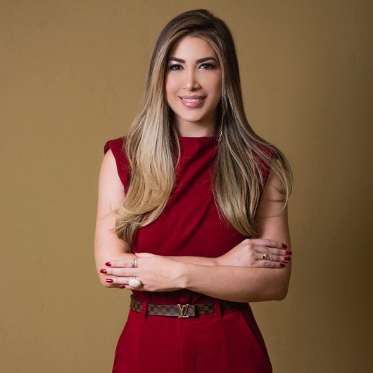 Dra. Rayana Teixeira